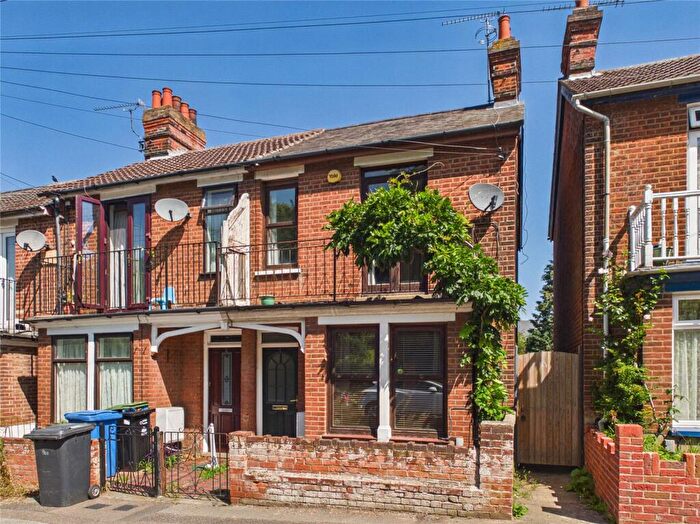 3 Bedroom End Of Terrace House For Sale In Kings Avenue, Ipswich, Suffolk, IP4