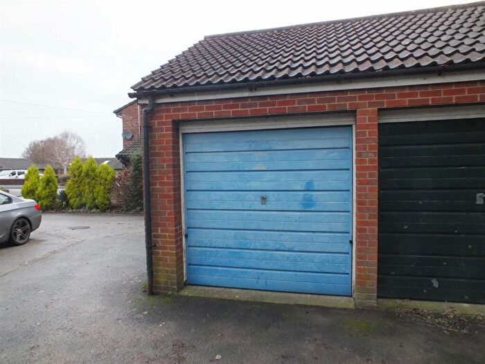 Garage / Parking To Rent In Doggetts Lane, Westbury, BA13