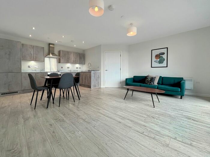 2 Bedroom Flat To Rent In Block E, Victoria Riverside, Leeds City Centre, LS10