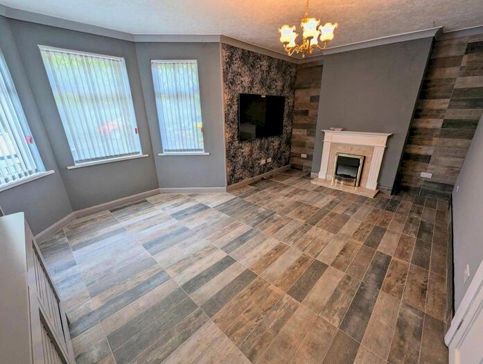 1 Bedroom Flat To Rent In Beechwood Road, Newport, NP19