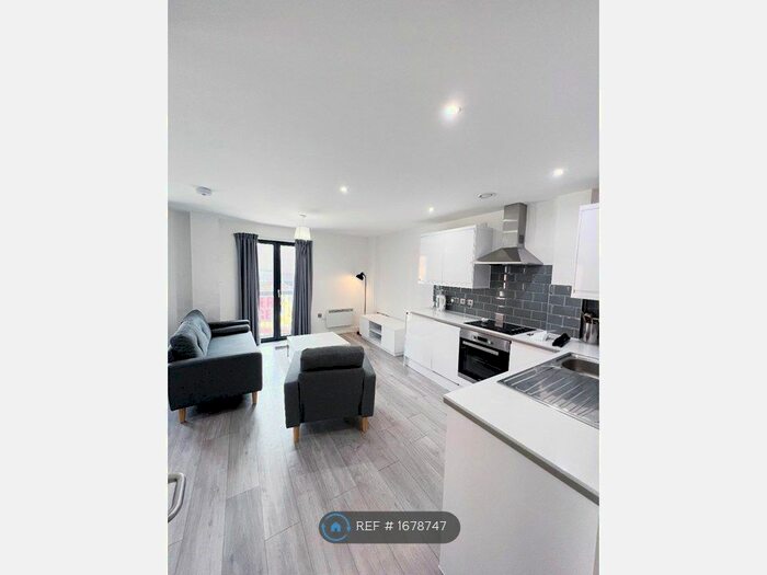 2 Bedroom Flat To Rent In Parliament Street, Liverpool, L8