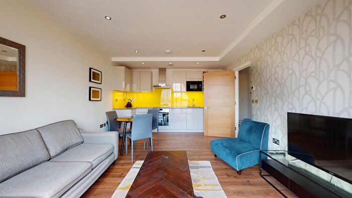2 Bedroom Flat To Rent In Back Church Lane, London, E1