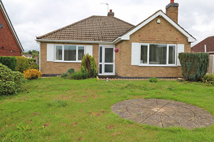 2 Bedroom Detached Bungalow For Sale In Akeferry Road, Westwoodside, DN9