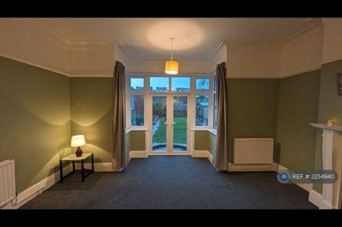 2 Bedroom Flat To Rent In Cranbrook Road, Bristol, BS6