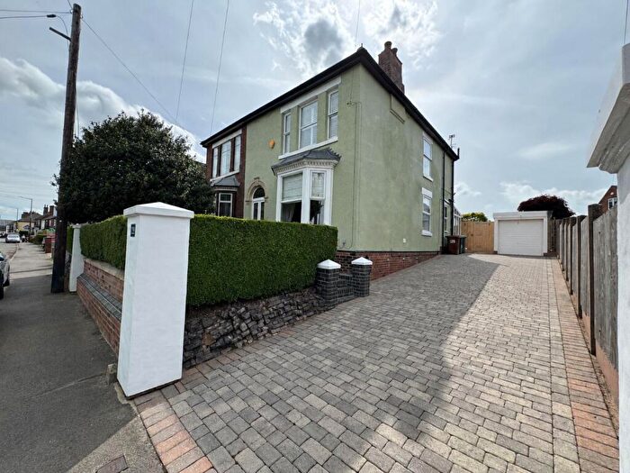 3 Bedroom Semi-Detached House For Sale In Burton Road, Woodville, Swadlincote, Derbyshire, DE11