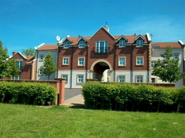 2 Bedroom Flat To Rent In Elgar Close, Swindon SN25