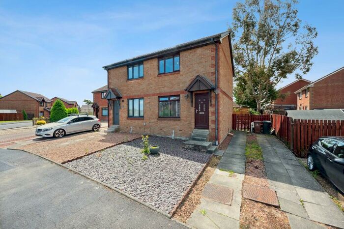 3 Bedroom Semi-Detached House To Rent In Manor Wynd, Maddiston, Stirlingshire, FK2