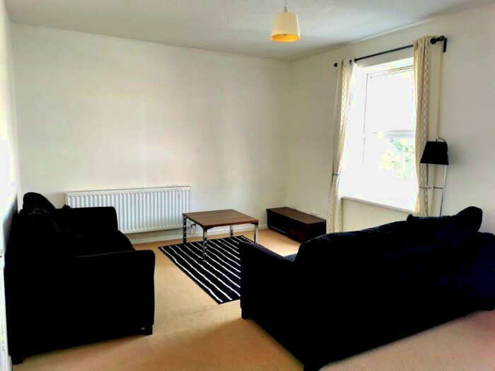 2 Bedroom Flat To Rent In Clive Street, Grangetown, Cardiff, CF11
