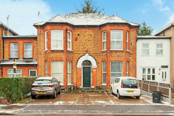 1 Bedroom Apartment To Rent In Argyle Road, Ilford, IG1