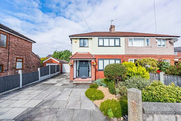 3 Bedroom Semi-Detached House For Sale In Cliftonville, Prescot, L34