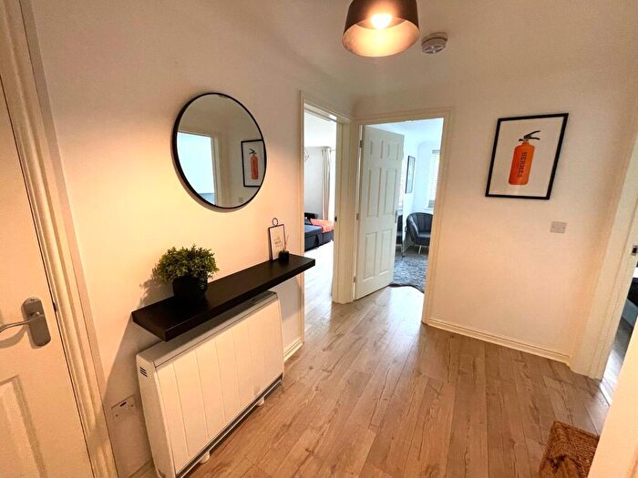 2 Bedroom Flat To Rent In Sanderson Villas, Gateshead., NE8