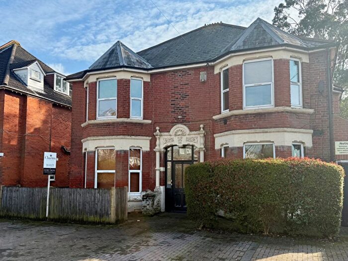 1 Bedroom Flat To Rent In Howard Road, Southampton, Hampshire, SO15