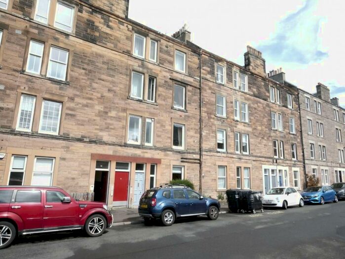 1 Bedroom Flat To Rent In Moat Terrace, Slateford, Edinburgh, EH14
