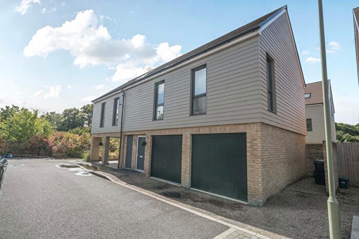 2 Bedroom Maisonette For Sale In Rooksdown, Basingstoke, RG24