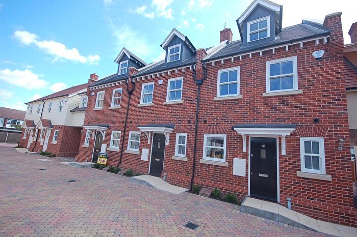 3 Bedroom Terraced House To Rent In York Mews, Southend On Sea, Essex, SS3