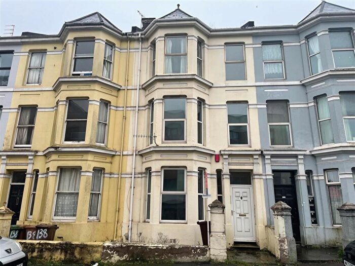 2 Bedroom Flat To Rent In Mutley, Plymouth, PL4