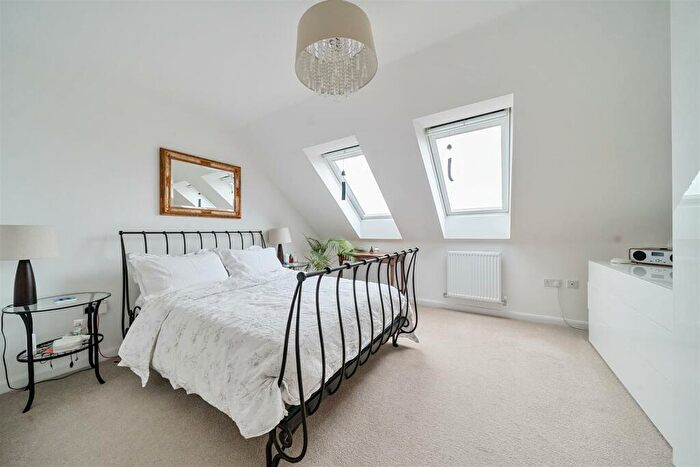 3 Bedroom Terraced House For Sale In Jermin Mews, Great Denham, MK40
