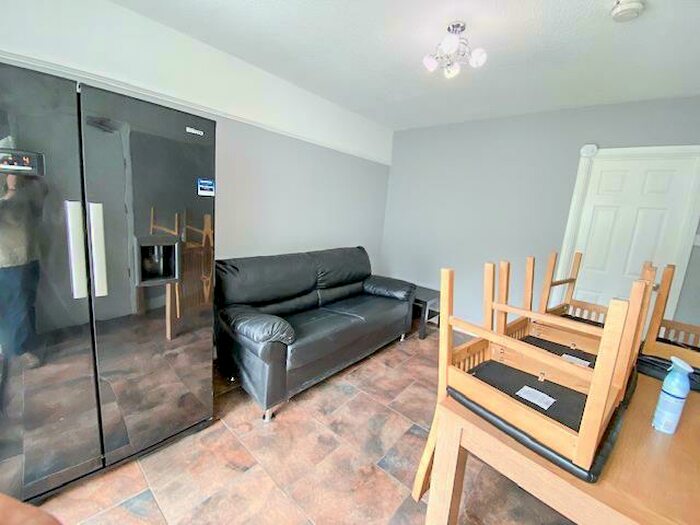 5 Bedroom Terraced House To Rent In Sir Henry Parkes Road, Canley, Coventry, CV4