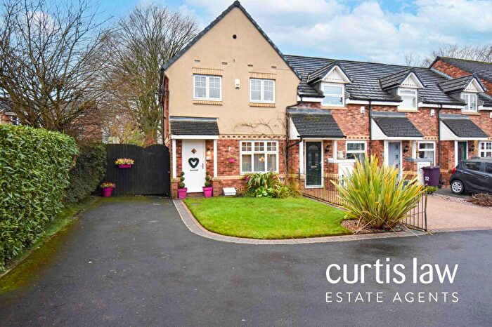 3 Bedroom End Of Terrace House For Sale In Bluebell Grove, Burnley, BB11