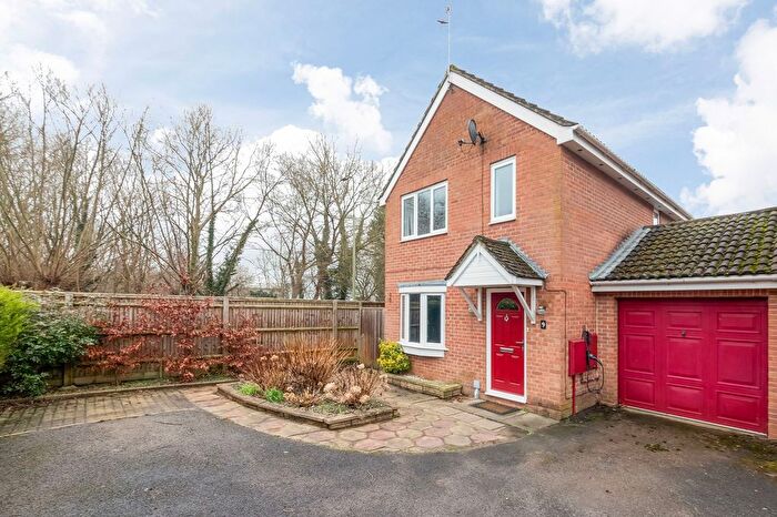 3 Bedroom Detached House To Rent In Clarendon Close, Abingdon, OX14