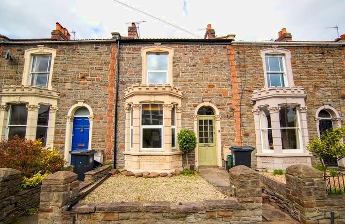 2 Bedroom Property To Rent In Thicket Road, Fishponds, Bristol, BS16