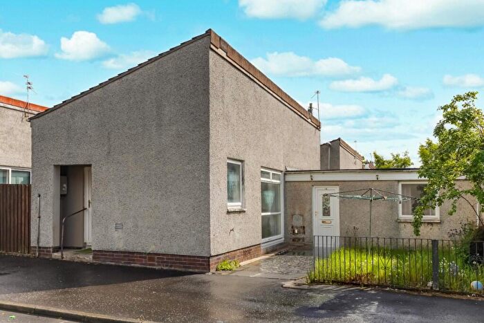 3 Bedroom Bungalow For Sale In Mcleod Street, Broxburn, EH52
