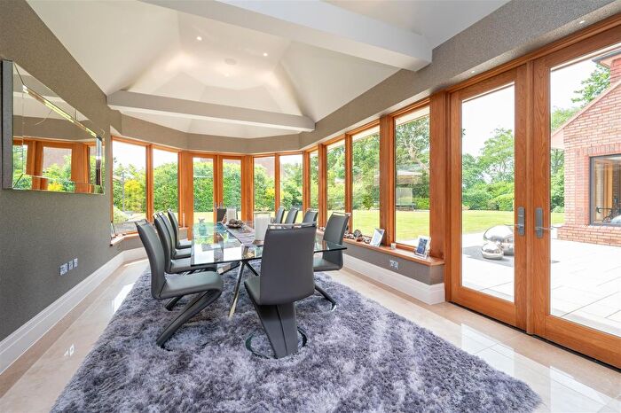 8 Bedroom Detached House To Rent In Keymer Road, Burgess Hill, RH15