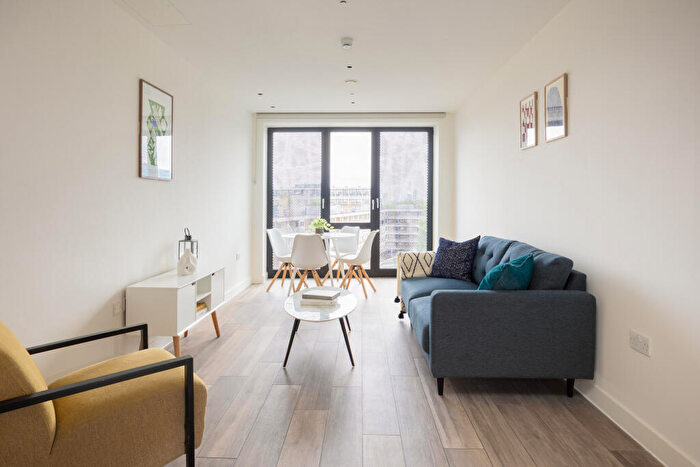 1 Bedroom Apartment To Rent In Three Colts Ln, London, E2