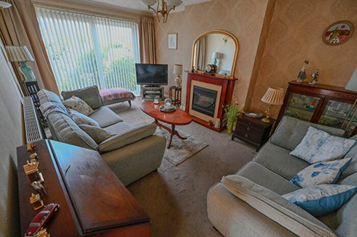 2 Bedroom Semi-Detached Bungalow For Sale In Martindale Avenue, Wimborne, BH21