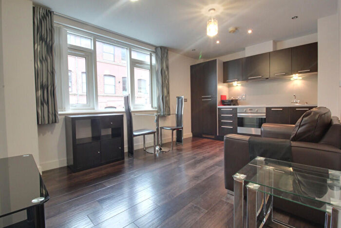 2 Bedroom Apartment To Rent In Derwent Foundry, Mary Ann Street, Jewellery Quarter, B3