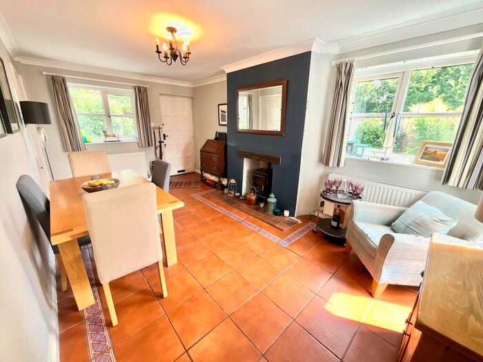 3 Bedroom Cottage For Sale In Copmere End, Stafford, ST21