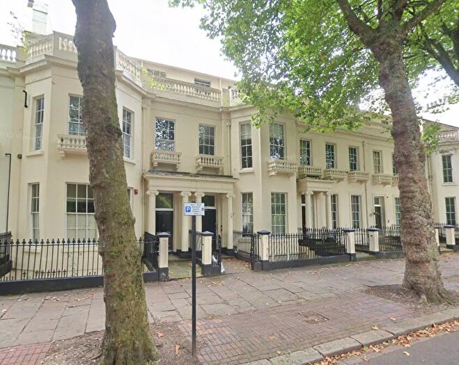 1 Bedroom Flat To Rent In Falkner Square, Liverpool, Merseyside, L8