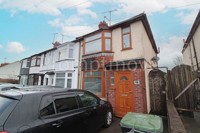 3 Bedroom Property To Rent In Waller Avenue, Luton, LU4