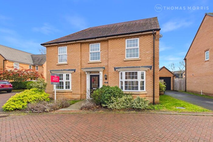 4 Bedroom Detached House For Sale In Chandlers Square, Godmanchester, Huntingdon, Cambridgeshire, PE29