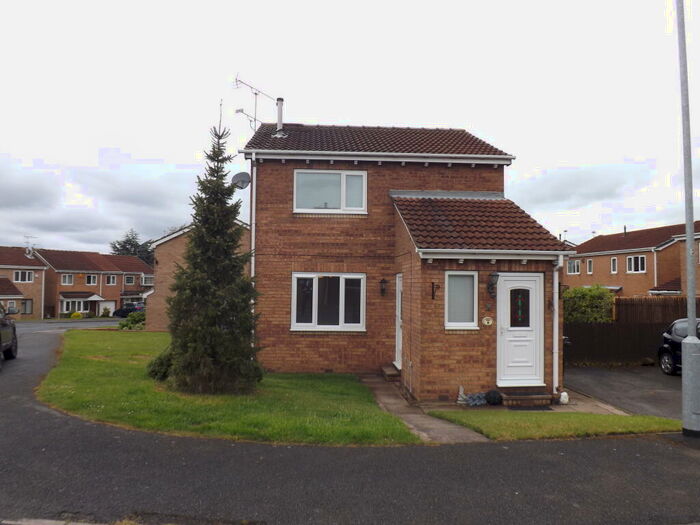 2 Bedroom Flat To Rent In Ricknald Close, Aughton, Sheffield, S26