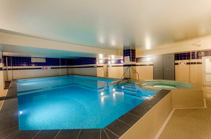 2 Bedroom Flat To Rent In Newington Causeway, Southwark, London, SE1