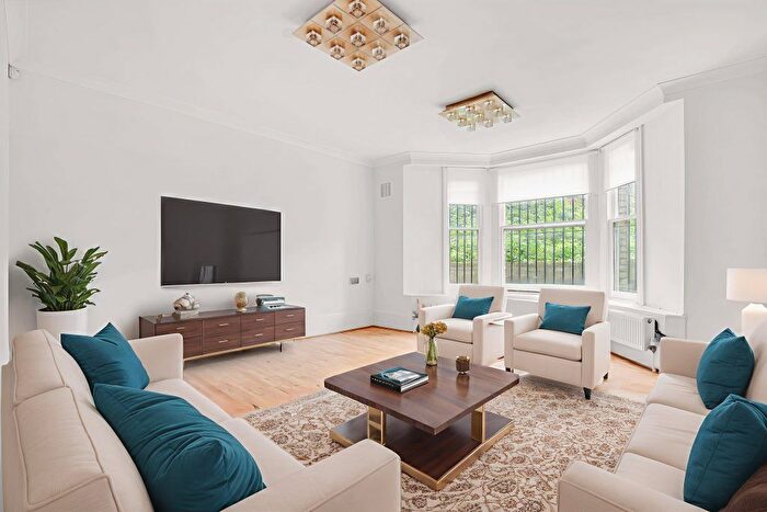 2 Bedroom Flat To Rent In Archway Rd, Highgate, N6