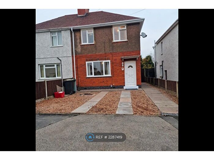 3 Bedroom Semi-Detached House To Rent In Poplar Avenue, Bedworth, CV12