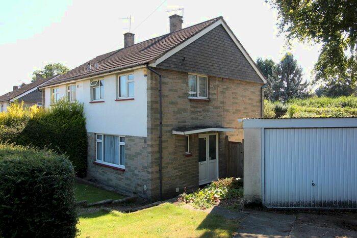 4 Bedroom Semi-Detached House To Rent In The Crescent, Egham, TW20