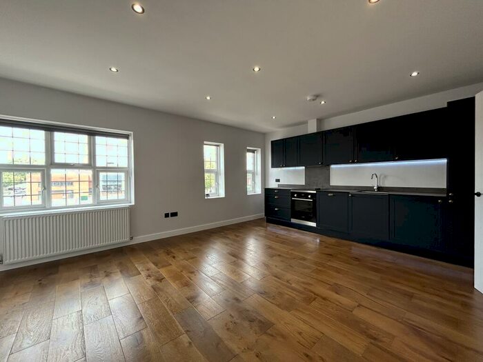 1 Bedroom Flat To Rent In Pitsea, Basildon, SS13