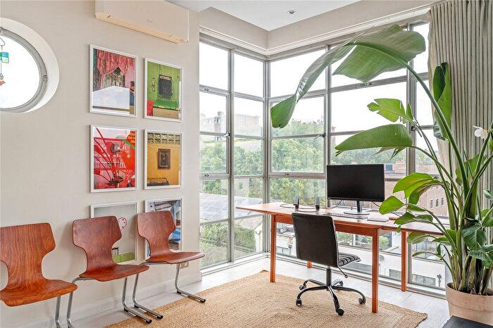 1 Bedroom Flat For Sale In Shepherdess Walk, London, N1
