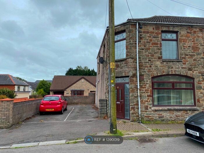 3 Bedroom Terraced House To Rent In Wigan Terrace, Bryncethin, Bridgend, CF32