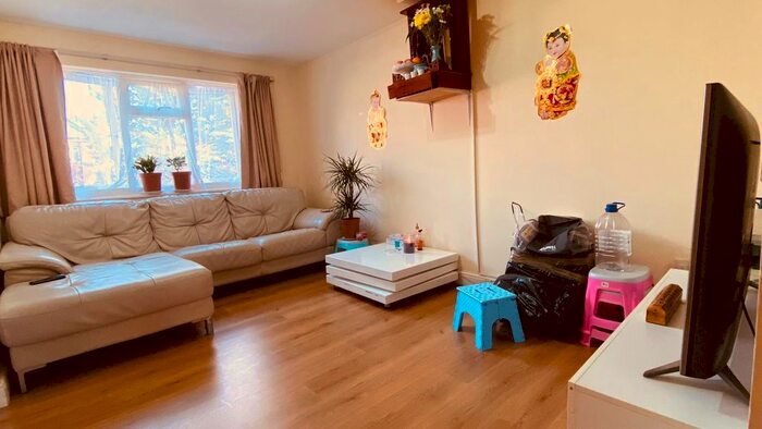 1 Bedroom Flat To Rent In Brewery Close, Wembley, HA0