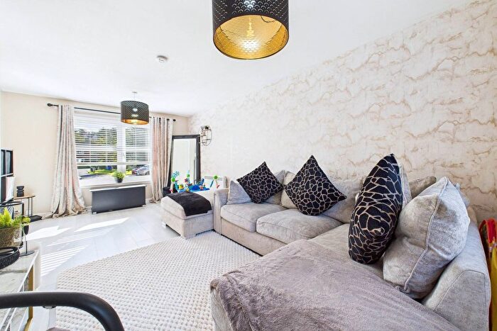 2 Bedroom Terraced House For Sale In Inglis Place, East Kilbride, G75
