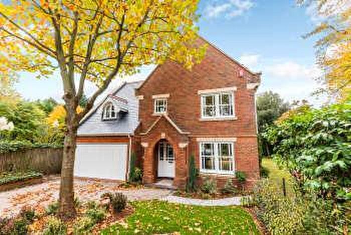4 Bedroom Detached House To Rent In Upper Walk, Virginia Water, Surrey, GU25
