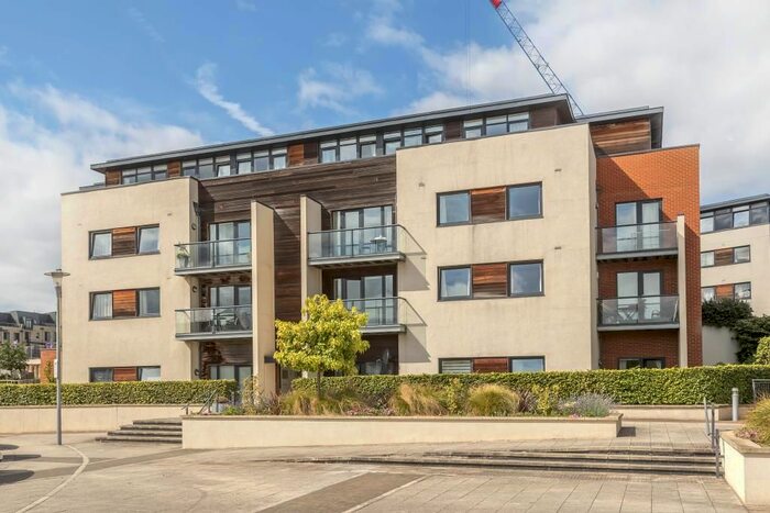 2 Bedroom Flat To Rent In Millbrook Park, Mill Hill East, NW7