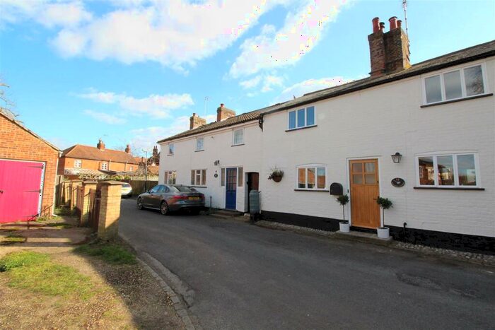 4 Bedroom House To Rent In Browns Cottage, Heath Lane, Codicote, SG4