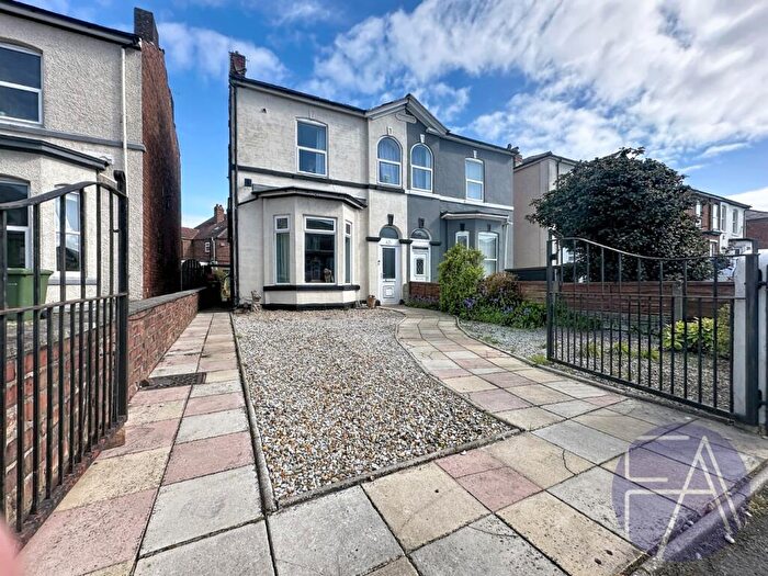 3 Bedroom Semi Detached House For Sale In Sussex Road, Southport, Merseyside, PR9