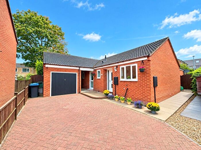 3 Bedroom Detached Bungalow For Sale In Heather Burn Court, Woodham, Post, DL5