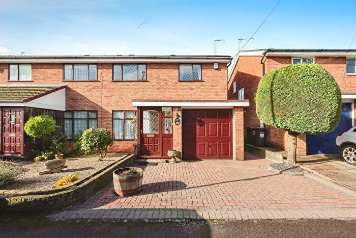 3 Bedroom Property To Rent In New Street, Castle Bromwich, Birmingham, B36